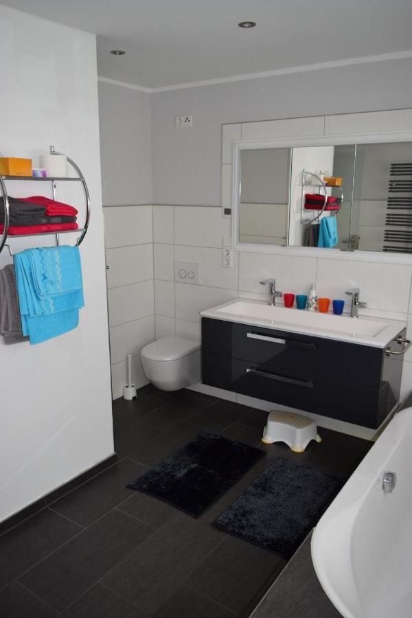 Ferienwohnung Blassneck ツィルンドルフ エクステリア 写真