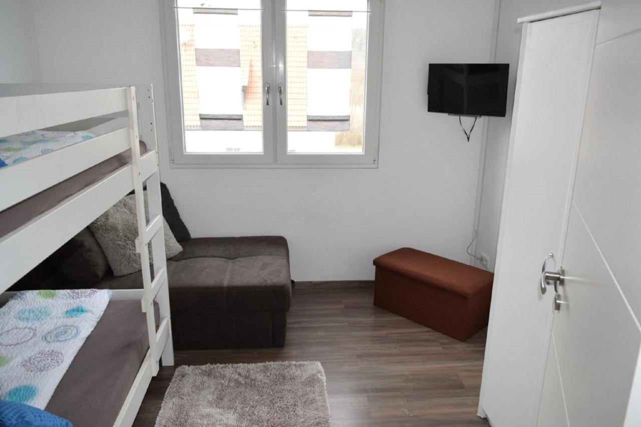 Ferienwohnung Blassneck ツィルンドルフ エクステリア 写真